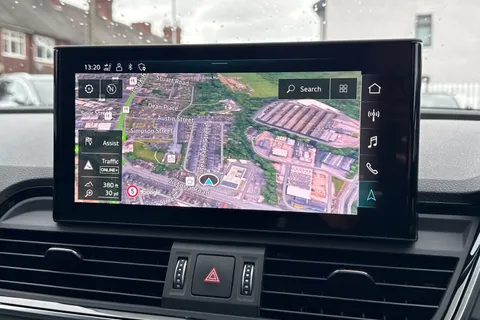 BD23AHP Audi Q5 2.0 TDI 40 S line Sportback S Tronic quattro Euro 6 (s/s) 5dr Thumbnail #13