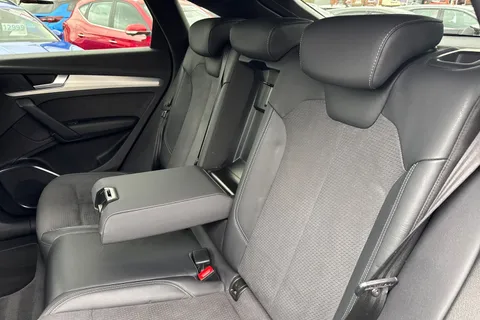 BD23AHP Audi Q5 2.0 TDI 40 S line Sportback S Tronic quattro Euro 6 (s/s) 5dr Thumbnail #15