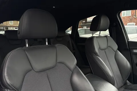 BD23AHP Audi Q5 2.0 TDI 40 S line Sportback S Tronic quattro Euro 6 (s/s) 5dr Thumbnail #22