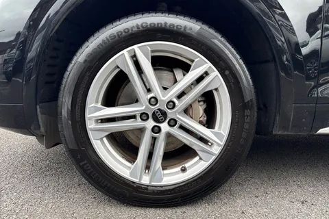 BD23AHP Audi Q5 2.0 TDI 40 S line Sportback S Tronic quattro Euro 6 (s/s) 5dr Thumbnail #23