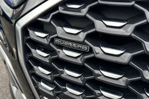 BD23AHP Audi Q5 2.0 TDI 40 S line Sportback S Tronic quattro Euro 6 (s/s) 5dr Thumbnail #26