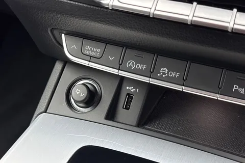 BD23AHP Audi Q5 2.0 TDI 40 S line Sportback S Tronic quattro Euro 6 (s/s) 5dr Thumbnail #33