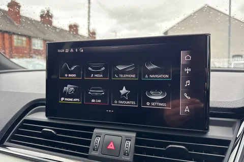 BD23AHP Audi Q5 2.0 TDI 40 S line Sportback S Tronic quattro Euro 6 (s/s) 5dr Thumbnail #41