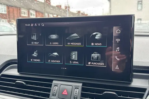 BD23AHP Audi Q5 2.0 TDI 40 S line Sportback S Tronic quattro Euro 6 (s/s) 5dr Thumbnail #43