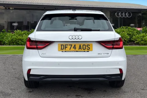DF74AOS Audi A1 Sport 30 TFSI 116 PS S tronic Thumbnail #5