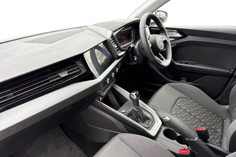 DF74AOS Audi A1 Sport 30 TFSI 116 PS S tronic Thumbnail #16