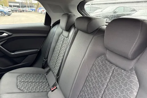 DF74AOS Audi A1 Sport 30 TFSI 116 PS S tronic Thumbnail #20