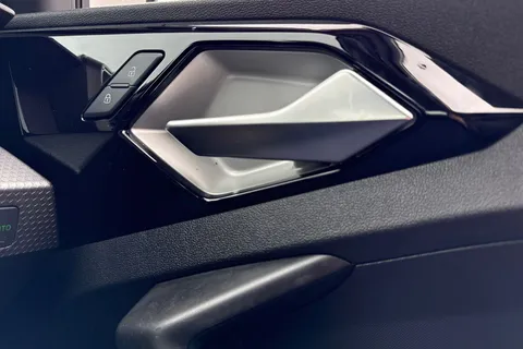 DF74AOS Audi A1 Sport 30 TFSI 116 PS S tronic Thumbnail #22