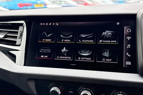 DF74AOS Audi A1 Sport 30 TFSI 116 PS S tronic Thumbnail #32