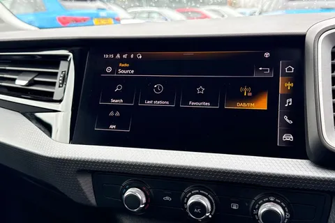 DF74AOS Audi A1 Sport 30 TFSI 116 PS S tronic Thumbnail #34