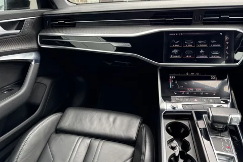 FG22YVF Audi A6 Saloon 2.0 TDI 40 Black Edition S Tronic quattro Euro 6 (s/s) 4dr Thumbnail #21