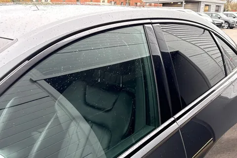 FG22YVF Audi A6 Saloon 2.0 TDI 40 Black Edition S Tronic quattro Euro 6 (s/s) 4dr Thumbnail #30