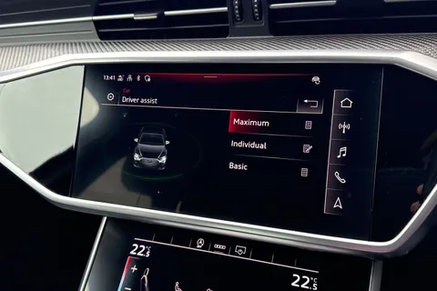 FG22YVF Audi A6 Saloon 2.0 TDI 40 Black Edition S Tronic quattro Euro 6 (s/s) 4dr Thumbnail #52