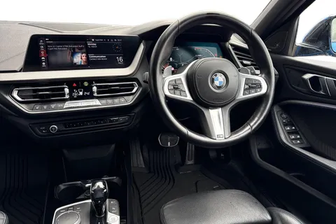 DK70JAO BMW 1 Series 2.0 120d M Sport Auto xDrive Euro 6 (s/s) 5dr Thumbnail #14