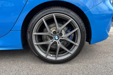 DK70JAO BMW 1 Series 2.0 120d M Sport Auto xDrive Euro 6 (s/s) 5dr Thumbnail #25