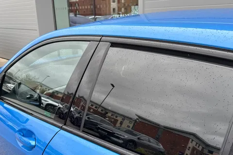 DK70JAO BMW 1 Series 2.0 120d M Sport Auto xDrive Euro 6 (s/s) 5dr Thumbnail #31