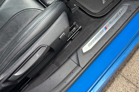 DK70JAO BMW 1 Series 2.0 120d M Sport Auto xDrive Euro 6 (s/s) 5dr Thumbnail #42