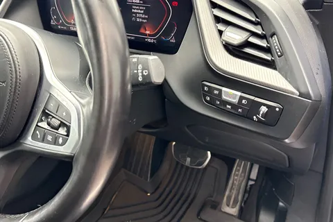 DK70JAO BMW 1 Series 2.0 120d M Sport Auto xDrive Euro 6 (s/s) 5dr Thumbnail #44