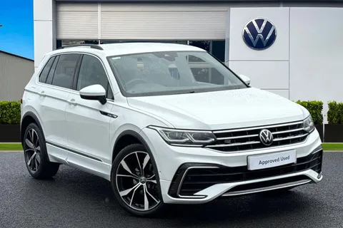 DY21WUO Volkswagen Tiguan 1.5 TSI 150 R-Line 5dr DSG Thumbnail #2