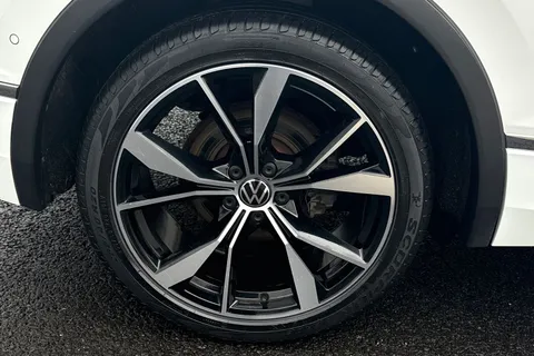DY21WUO Volkswagen Tiguan 1.5 TSI 150 R-Line 5dr DSG Thumbnail #13