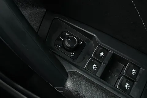 DY21WUO Volkswagen Tiguan 1.5 TSI 150 R-Line 5dr DSG Thumbnail #22