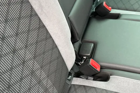 DY21WUO Volkswagen Tiguan 1.5 TSI 150 R-Line 5dr DSG Thumbnail #34