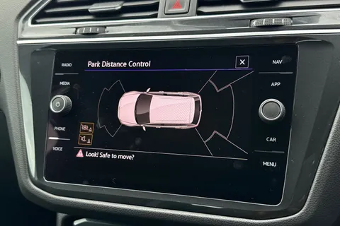 DY21WUO Volkswagen Tiguan 1.5 TSI 150 R-Line 5dr DSG Thumbnail #39