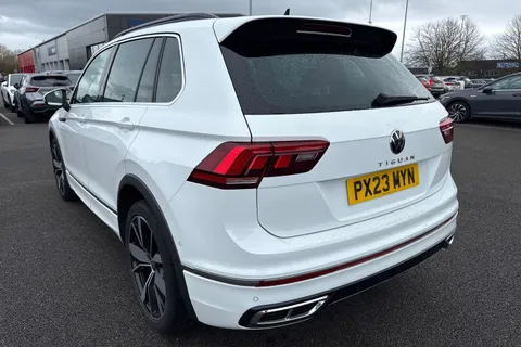 PX23MYN Volkswagen Tiguan 1.5 TSI R-Line DSG Euro 6 (s/s) 5dr Thumbnail #9