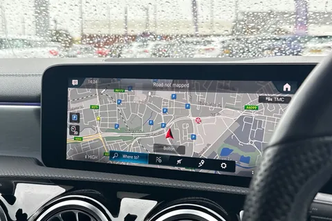 PN19XXT Mercedes-Benz Cla Class 2.0 CLA220 AMG Line (Premium Plus) Coupe 7G-DCT Euro 6 (s/s) 4dr Thumbnail #18