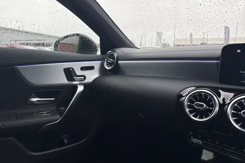 PN19XXT Mercedes-Benz Cla Class 2.0 CLA220 AMG Line (Premium Plus) Coupe 7G-DCT Euro 6 (s/s) 4dr Thumbnail #47