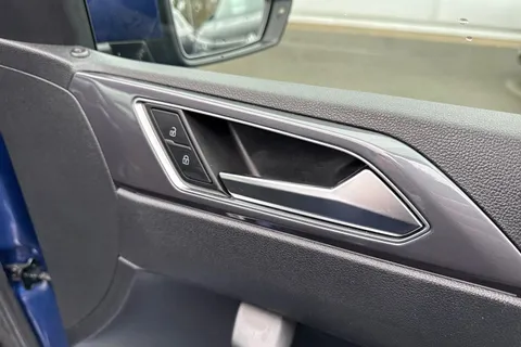 NL70KLA Volkswagen Polo 1.0 TSI 115 R-Line 5dr Thumbnail #21