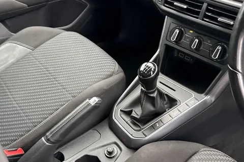 NL70KLA Volkswagen Polo 1.0 TSI 115 R-Line 5dr Thumbnail #23