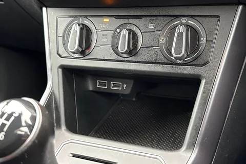 NL70KLA Volkswagen Polo 1.0 TSI 115 R-Line 5dr Thumbnail #32