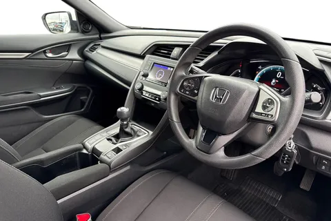 LN18RJX Honda Civic 1.0 VTEC Turbo SE Euro 6 (s/s) 5dr Thumbnail #15