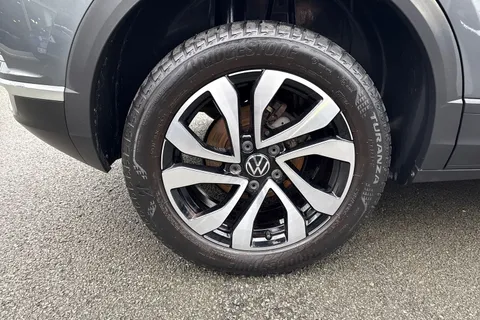 KS71AXA Volkswagen T-Roc 1.0 TSI 110 Active 5dr | App Connect | Active Pack Thumbnail #11