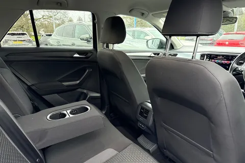 KS71AXA Volkswagen T-Roc 1.0 TSI 110 Active 5dr | App Connect | Active Pack Thumbnail #35