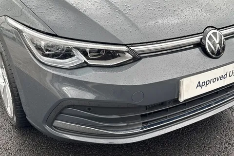 MP23JNJ Volkswagen Golf 1.5 TSI 150 Style 5dr **WINTER PACK, REAR VIEW CAMERA** Thumbnail #9