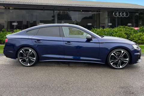 DF23CRV Audi A5 Black Edition 35 TDI 163 PS S tronic Thumbnail #4