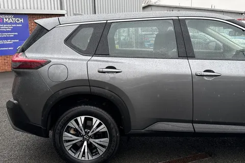 DV24TXY Nissan X-Trail 1.5 h e-POWER Acenta Premium Auto Euro 6 (s/s) 5dr Thumbnail #31