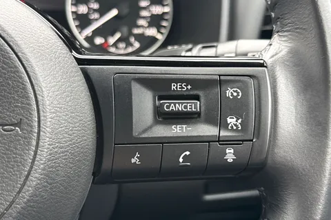 DV24TXY Nissan X-Trail 1.5 h e-POWER Acenta Premium Auto Euro 6 (s/s) 5dr Thumbnail #41