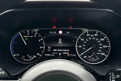 DV24TXY Nissan X-Trail 1.5 h e-POWER Acenta Premium Auto Euro 6 (s/s) 5dr Thumbnail #42