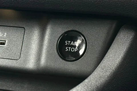 DV24TXY Nissan X-Trail 1.5 h e-POWER Acenta Premium Auto Euro 6 (s/s) 5dr Thumbnail #44