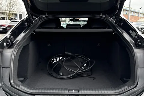 PX75WJA Audi A6 E-Tron Sportback Sportback Edition 1 e-tron performance  270,00 kW Thumbnail #7