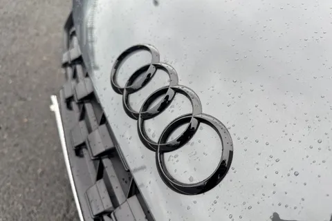 25 of 66 for Audi TT Coup- Black Edition 40 TFSI 197 PS S tronic