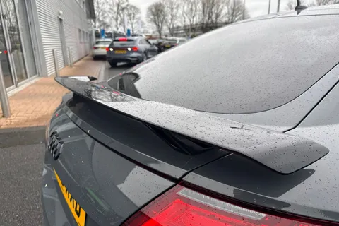 36 of 66 for Audi TT Coup- Black Edition 40 TFSI 197 PS S tronic