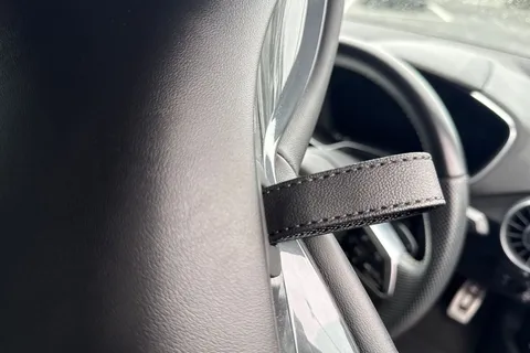 42 of 66 for Audi TT Coup- Black Edition 40 TFSI 197 PS S tronic