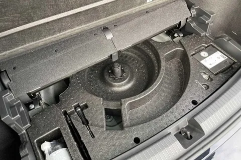 CX73OMP Volkswagen Tiguan Allspace 2.0TDI 200 R-Line 4M DSG ⭐Factory towbar, Black style pack⭐ Thumbnail #28