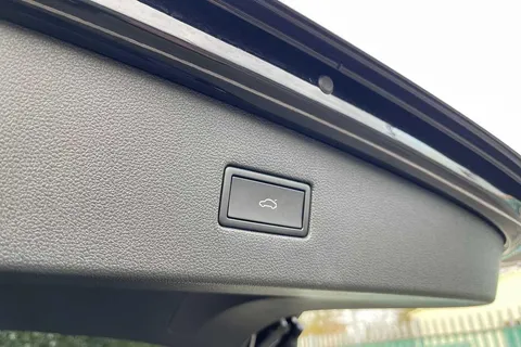 CX73OMP Volkswagen Tiguan Allspace 2.0TDI 200 R-Line 4M DSG ⭐Factory towbar, Black style pack⭐ Thumbnail #35