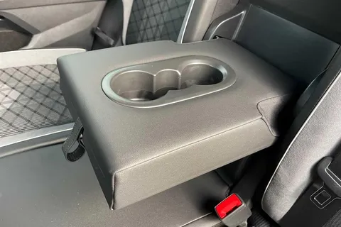 CX73OMP Volkswagen Tiguan Allspace 2.0TDI 200 R-Line 4M DSG ⭐Factory towbar, Black style pack⭐ Thumbnail #37