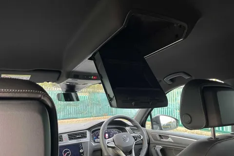 CX73OMP Volkswagen Tiguan Allspace 2.0TDI 200 R-Line 4M DSG ⭐Factory towbar, Black style pack⭐ Thumbnail #40